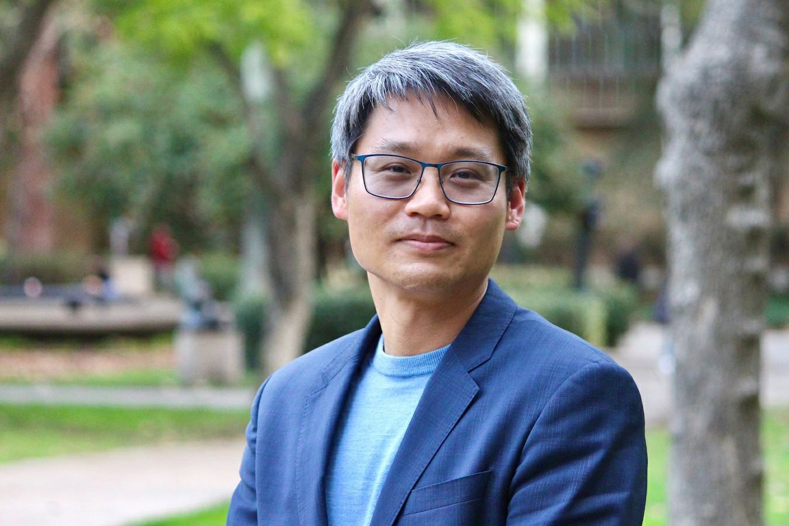 Professor David Kim receives 2024 Gold Shield Faculty Prize